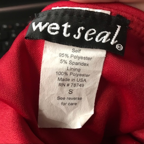 Jr's Wet Seal Red Mini Dress w Ruffle Detail Sz S - Picture 7 of 7